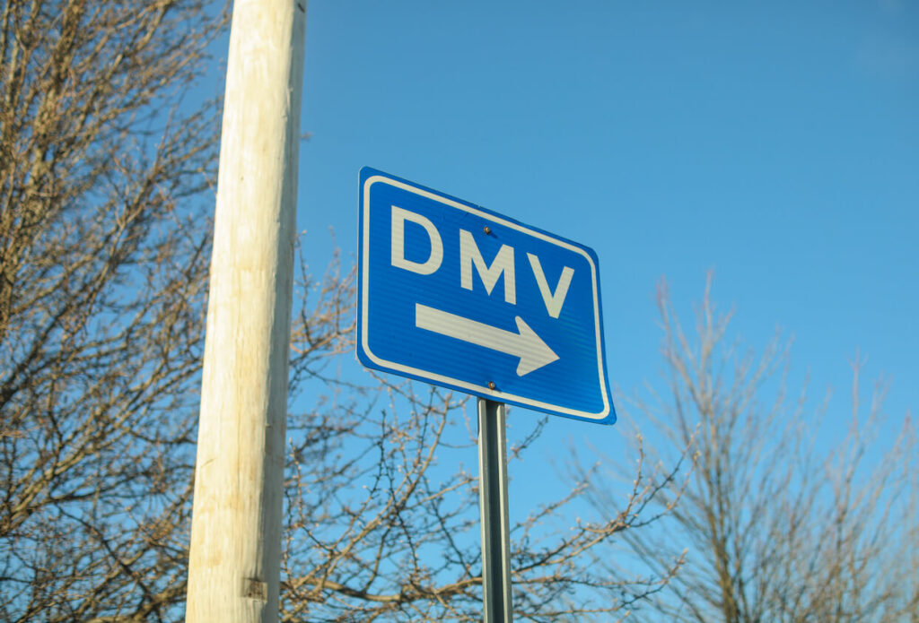 DMV Guide for Dump Trucks - Essential DMV Guide for Dump Truck Owners - DMV Street Sign